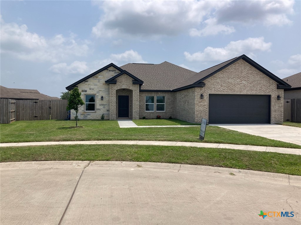 Andrea Ct, Victoria, TX 77904