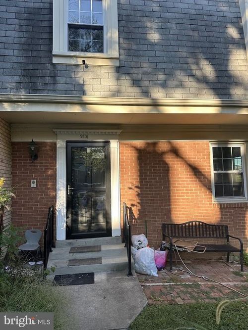 2101 Huntington Ave, ALEXANDRIA, VA, 22303-1547 | Card Image