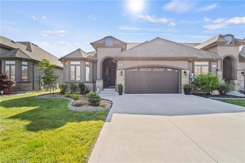 1485 Cypress Ave, Windsor, ON, N8P0C9 | Card Image
