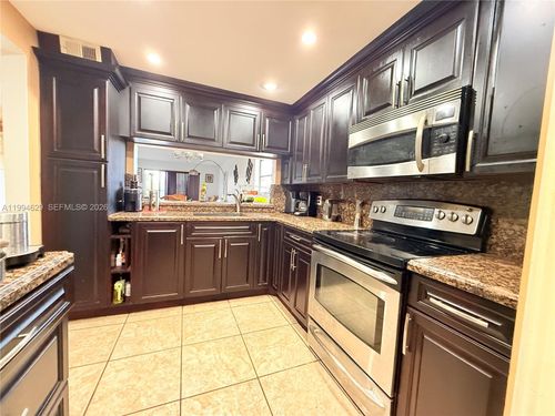 apt-311-6575 W Oakland Park Blvd, Lauderhill, FL, 33313-1144 | Card Image