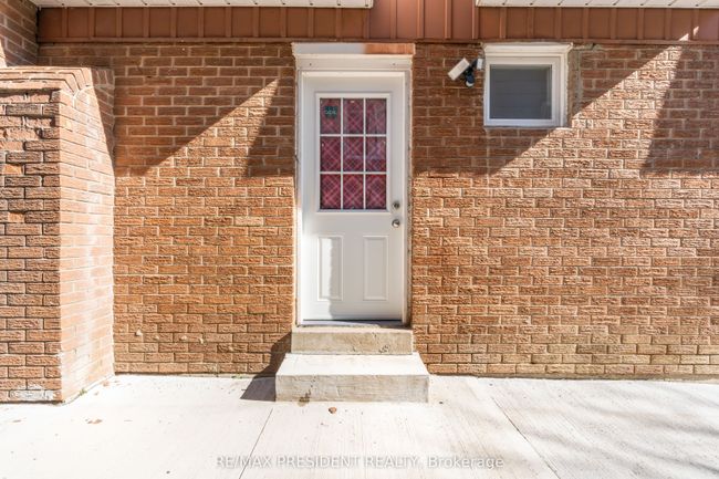 118 Charters Rd, House other with 5 bedrooms, 4 bathrooms and 2 parking in Brampton ON | Image 44
