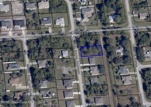 3123 Wessel Ave Se, PALM BAY, FL, 32909-8447 | Card Image