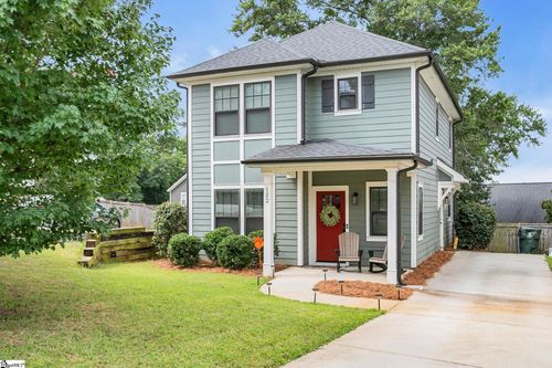 122 Oakland Drive, Greenville, SC, 29607 | Card Image