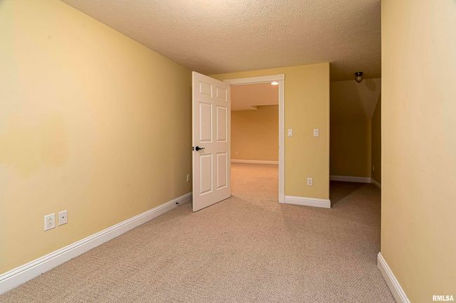 1511 Chart Hills Dr, House other with 4 bedrooms, 4 bathrooms and null parking in Marion IL | Image 39
