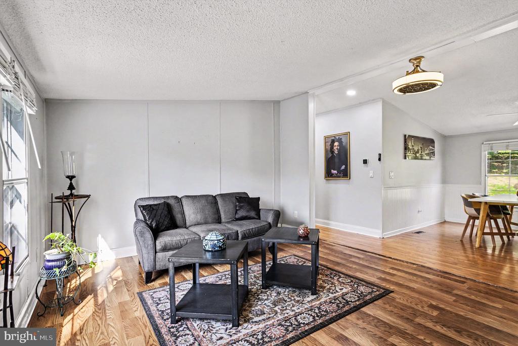 Residential in EDGEWOOD 2
