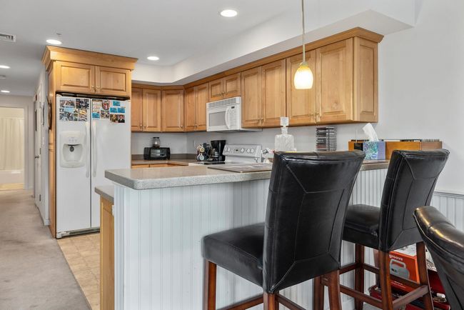 APT-6 - 105 Winnacunnet Rd, Condo with 2 bedrooms, 2 bathrooms and null parking in Hampton NH | Image 18