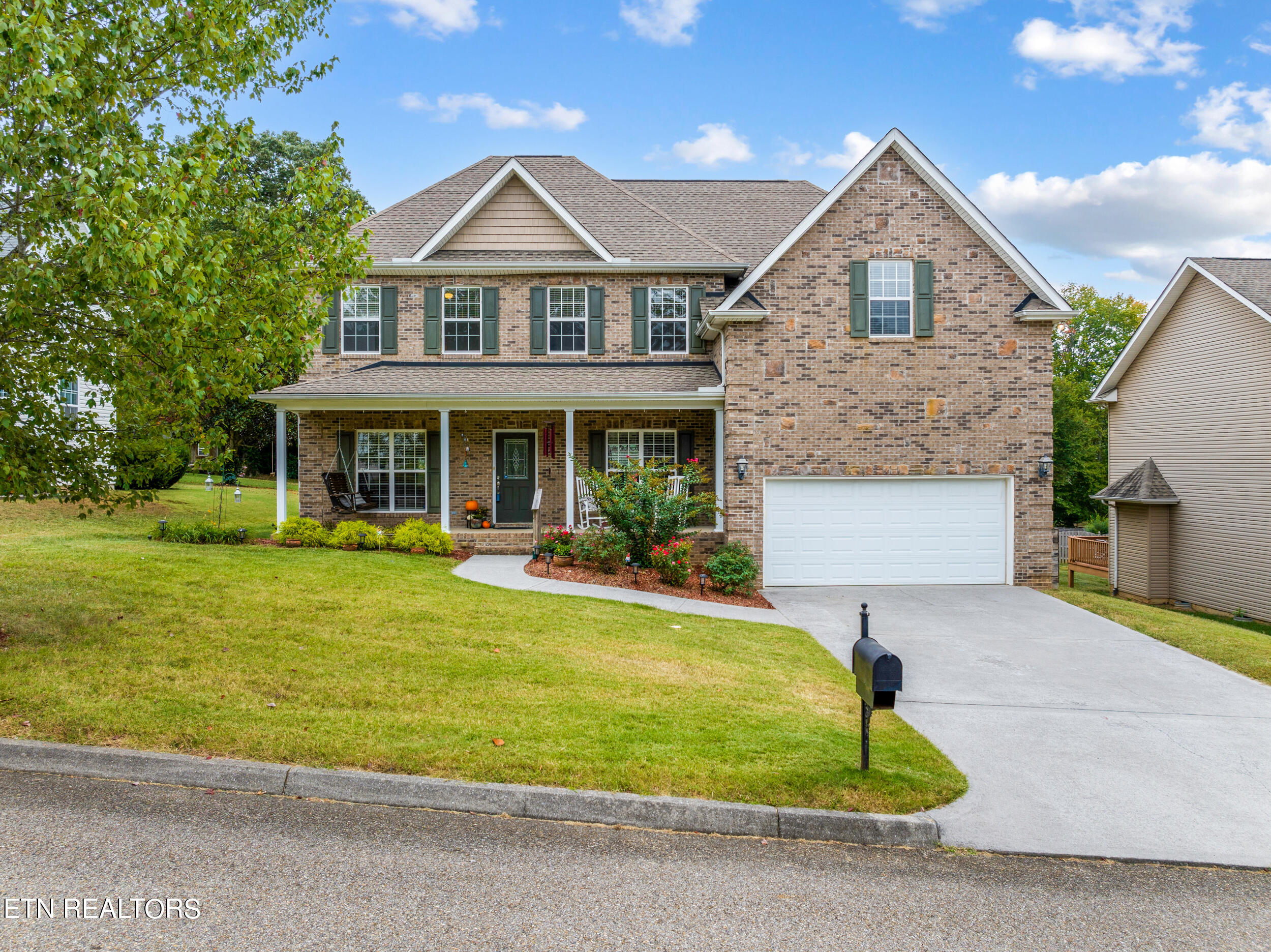 Boyd Walters Ln, Knoxville, TN 37931