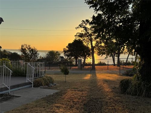 425 County Road 1526, Morgan, TX, 76671-3176 | Card Image