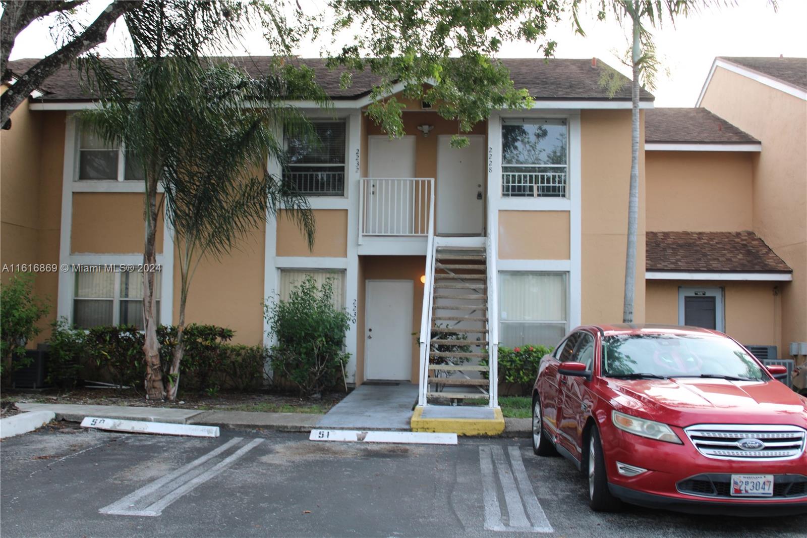 80th Ter, Miramar, FL 33025