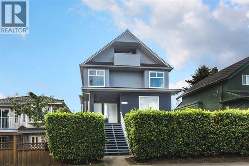 1222 E 12th Ave, Vancouver, BC, V5T2J9 | Card Image