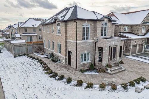 lower-1 Wellpark Way, Brampton, ON, L6P3Z6 | Card Image