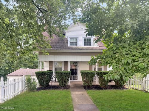 107 Harmon Ave, Weirton, WV, 26062-3029 | Card Image