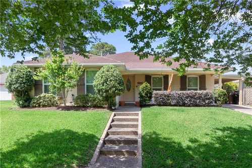 2301 New York St, New Orleans, LA, 70122-5656 | Card Image