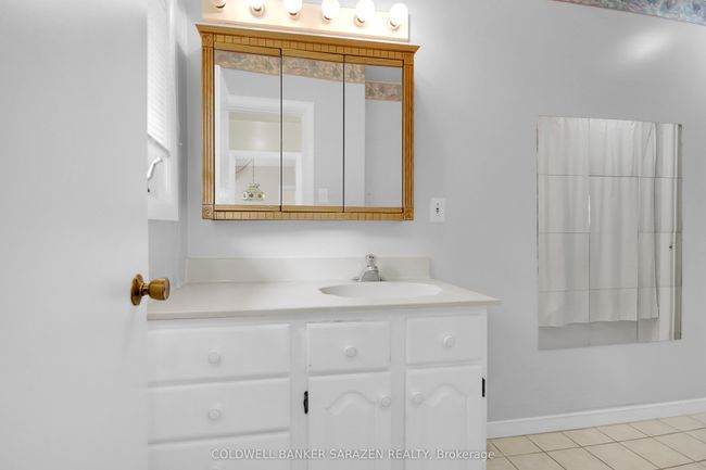 70 Viewmount Dr, House other with 4 bedrooms, 2 bathrooms and 3 parking in Nepean ON | Image 28