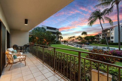 b102-104500 Overseas Hwy, Key Largo, FL, 33037-2955 | Card Image
