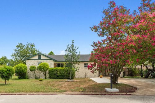 305 Fairlane Dr, Round Rock, TX, 78664-7515 | Card Image