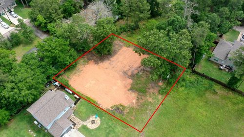 711 Forest River Cir, Montgomery, TX, 77316-6138 | Card Image