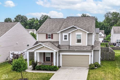 6819 Park Grove Blvd, Whitestown, IN, 46075-6214 | Card Image