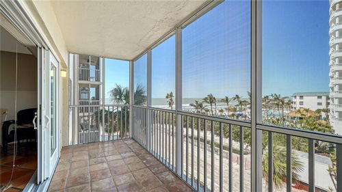 unit-406-800 Benjamin Franklin Dr, SARASOTA, FL, 34236-2134 | Card Image