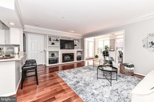 6601 Thackwell Way, ALEXANDRIA, VA, 22315-6024 | Card Image