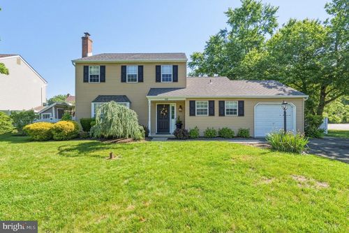 342 Alberts Way, Langhorne, PA, 19047-1107 | Card Image