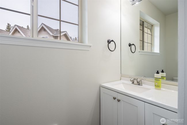 227 Sage Brook Ln, Townhouse with 2 bedrooms, 3 bathrooms and 1 parking in Cle Elum WA | Image 10