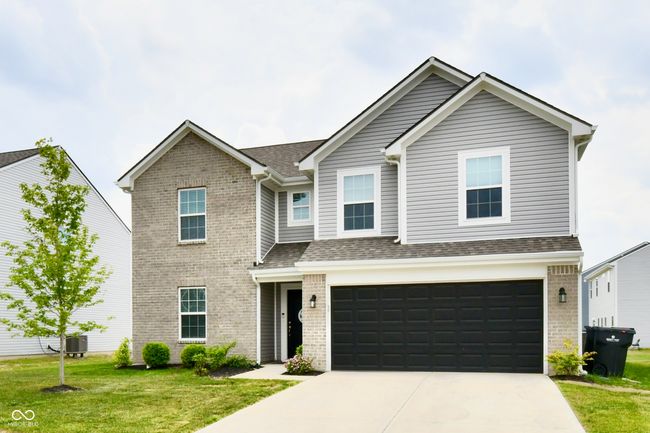 6883 Honeysuckle Way, House other with 4 bedrooms, 3 bathrooms and null parking in Pendleton IN | Image 9