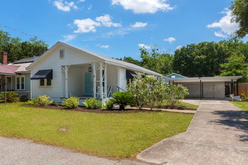 8 Poinciana Ave, St Augustine, FL, 32084-1217 | Card Image