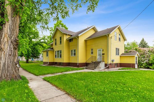 1101 4th Ave S, Fargo, ND, 58103-1769 | Card Image