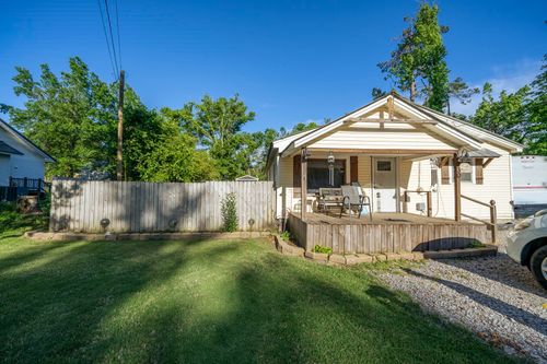 730 Cravens Dr, Savannah, TN, 38372 | Card Image