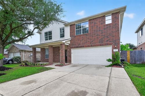 16311 Yabbie Dr, Sugar Land, TX, 77498-7631 | Card Image