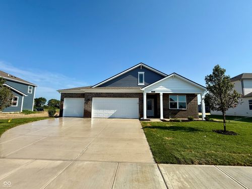 6024 Granby Dr, Whitestown, IN, 46075-7545 | Card Image