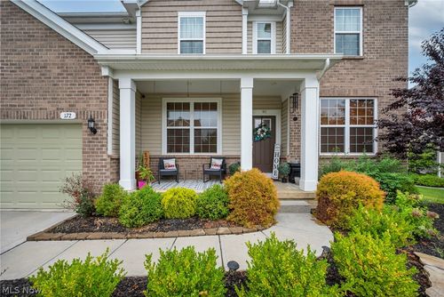 172 Harvester Dr, Copley, OH, 44321-1018 | Card Image