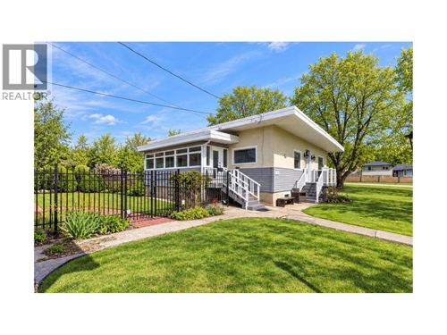311 307th Ave, Kimberley, BC, V1A3G8 | Card Image