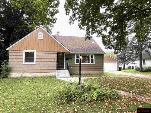 726 Garfield Ave, North Mankato, MN, 56003-2902 | Card Image