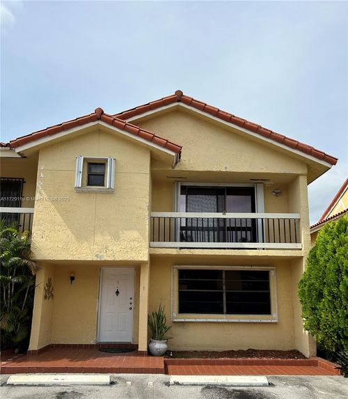 501-530 Nw 109th Ave, Miami, FL, 33172-3780 | Card Image