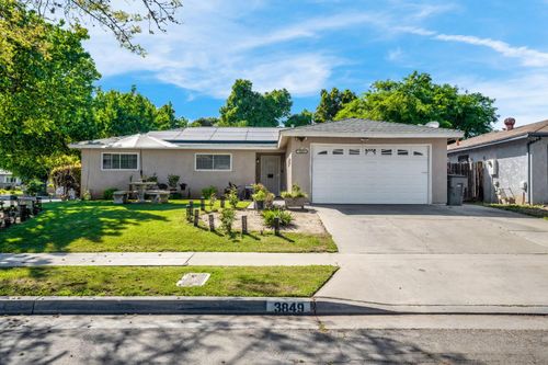 3849 N Stanford Ave, Fresno, CA, 93727-7972 | Card Image