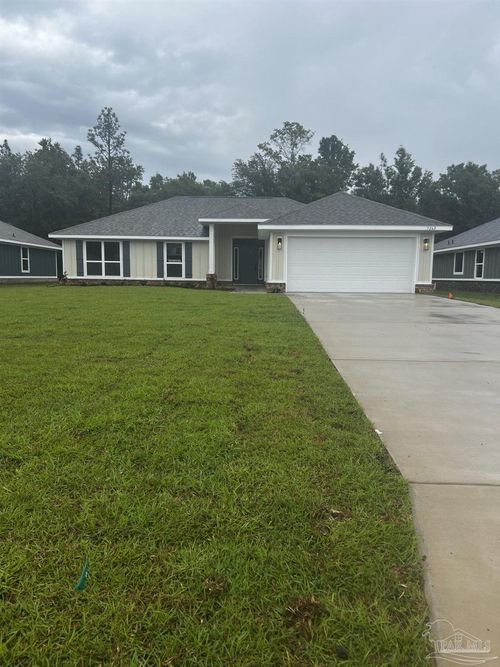 5262 Muscadine Way, Milton, FL, 32570-9875 | Card Image