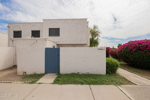 5201 N 42nd Pkwy, Phoenix, AZ, 85019-2406 | Card Image