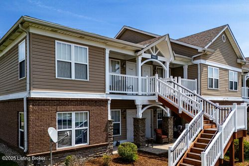 205-9003 Falcon Crest Ct, Louisville, KY, 40219-6055 | Card Image