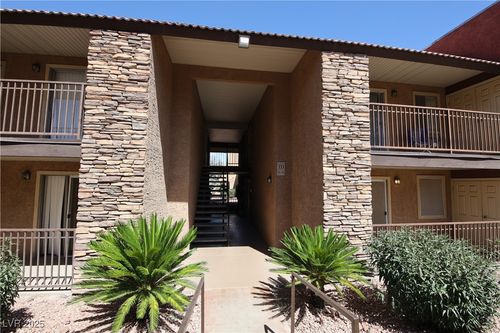 unit-387-5405 Indian River Dr, Las Vegas, NV, 89103-8713 | Card Image