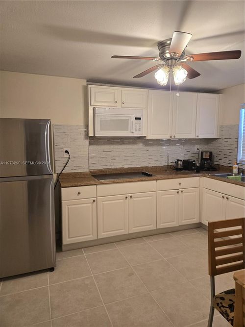 2-5712 Hollywood Blvd, Hollywood, FL, 33021-6350 | Card Image
