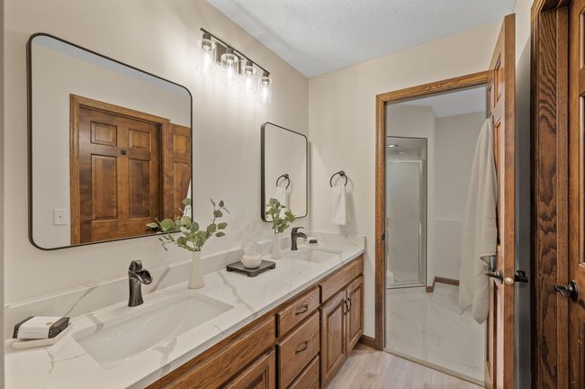 37_5687_Dunlap37_mls.jpg | Image 37