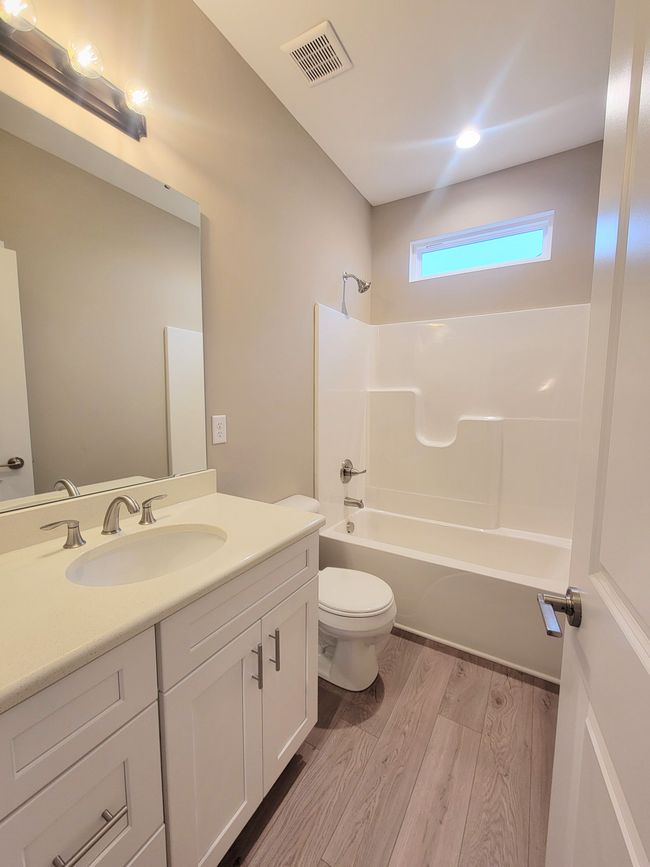 7452 Skylar Ct, House other with 3 bedrooms, 2 bathrooms and null parking in Swartz Creek MI | Image 13