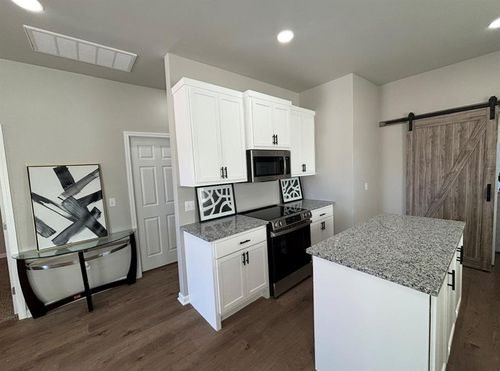 1004 N Bryant Ave, Oklahoma City, OK, 73117-6425 | Card Image