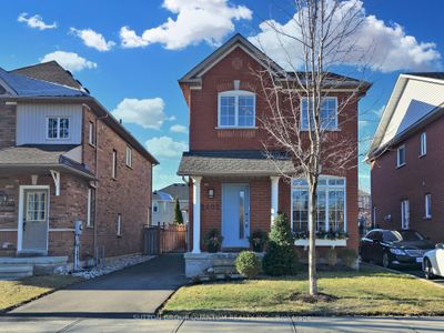 2402 Ennerdale Rd, House other with 3 bedrooms, 3 bathrooms and 5 parking in Oakville ON | Image 1