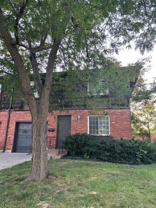 9616 Hadley Dr, Overland Park, KS, 66212-3368 | Card Image