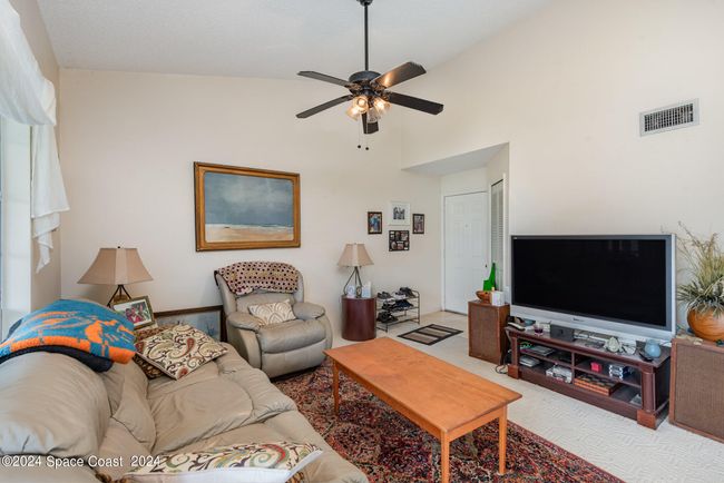 201 - 7310 N Highway 1, Condo with 3 bedrooms, 2 bathrooms and null parking in Cocoa FL | Image 6