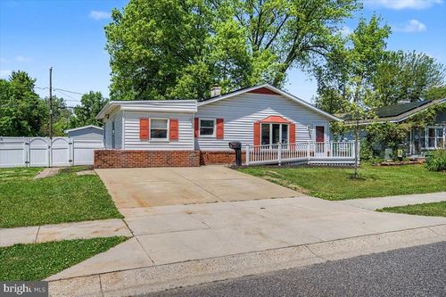 65 E Netherfield Rd, Wilmington, DE, 19804-3734 | Card Image