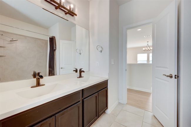 10005 Deer Chase Trl, House other with 4 bedrooms, 3 bathrooms and 4 parking in Austin TX | Image 20